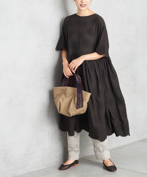 PUAL CE CIN（ピュアルセシン）の「【THEATRE PRODUCTS 】ジャガードテープキャンバストート（トートバッグ・レディース・ブラック/キャメル・FREE）」の3枚目の写真