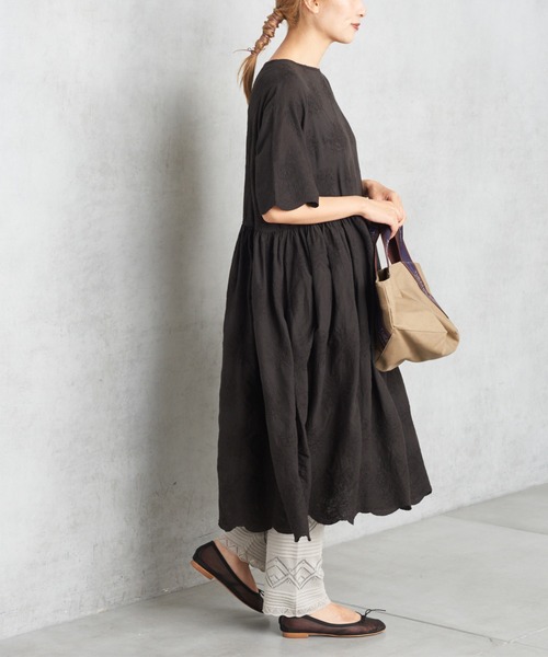 PUAL CE CIN（ピュアルセシン）の「【THEATRE PRODUCTS 】ジャガードテープキャンバストート（トートバッグ・レディース・ブラック/キャメル・FREE）」の4枚目の写真