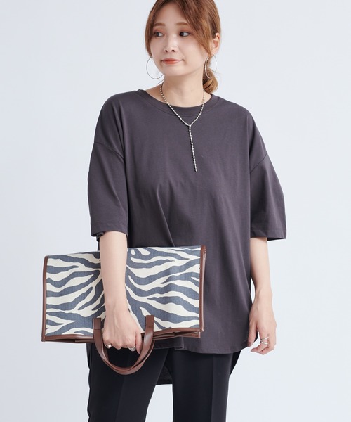 DouDou（ドゥドゥ）の「バックデザインパフT（Tシャツ/カットソー・レディース・オフホワイト/グレー系その他/グレイッシュベージュ・FREE）」の12枚目の写真