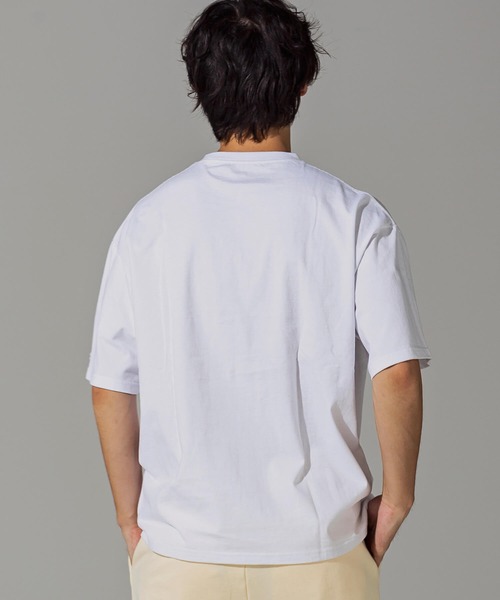 Mark Gonzales(マーク・ゴンザレス)の「Mark Gonzales(マーク ゴンザレス)ロゴ刺繍Tシャツ(Tシャツ/カットソー・メンズ・ホワイト/ブラック・M/L/XL)」の5枚目の写真