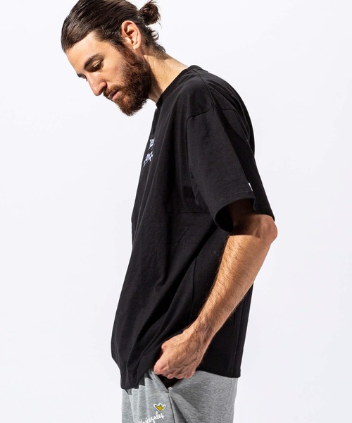 Mark Gonzales(マーク・ゴンザレス)の「Mark Gonzales(マーク ゴンザレス)ロゴ刺繍Tシャツ(Tシャツ/カットソー・メンズ・ホワイト/ブラック・M/L/XL)」の13枚目の写真