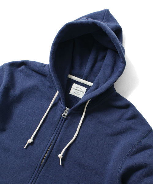 URBAN RESEARCH（アーバンリサーチ）の「UR トンプキンスウェットパーカー（パーカー・メンズ・グリーン/レッド/ネイビー/グレー・LARGE/MEDIUM）」の19枚目の写真