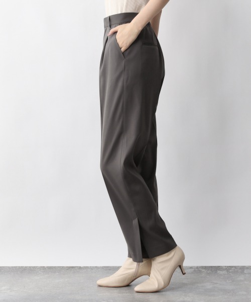 A part by(アパートバイ)の「Pスリットストレートパンツ 929962(その他パンツ・レディース・チャコールグレー/ベージュ/ライトベージュ/ピンク系その他・MEDIUM/LARGE)」の15枚目の写真