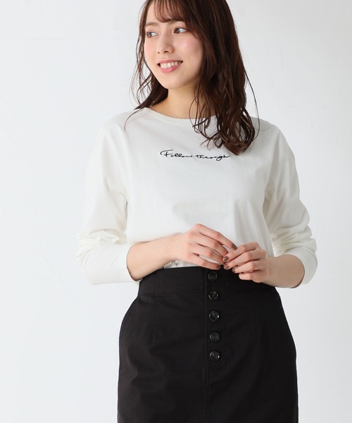 Honeys(ハニーズ)の「刺繍ロゴTシャツ(Tシャツ/カットソー・レディース・ブラック/パープル/グレー/オフホワイト/ホワイト×パープル・S/M/L)」の2枚目の写真
