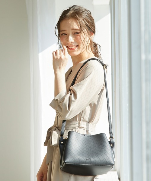 やわらか軽量ショルダー ショルダーバッグ Honeys ハニーズ のファッション通販 Zozotown