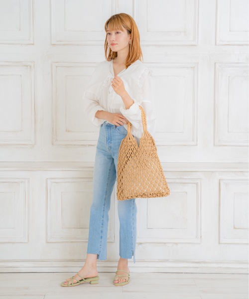 Bermosa(ベルモサ)の「レディースサンダル(サンダル・レディース・ホワイト/ブラック/ベージュ/マスタード/グリーン系その他/パイソン・SMALL/MEDIUM/LARGE/X-LARGE)」の17枚目の写真