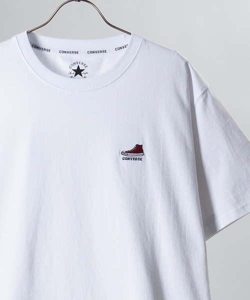 CONVERSE(コンバース)の「【CONVERSE/コンバース】ワンポイントシューズ 刺繍半袖Tシャツ(Tシャツ/カットソー・メンズ・ホワイト/グレイッシュブルー/ブラック/グレイッシュベージュ/ライトグリーン・XL/M/L)」の2枚目の写真