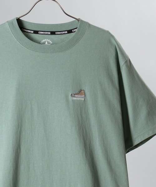 CONVERSE(コンバース)の「【CONVERSE/コンバース】ワンポイントシューズ 刺繍半袖Tシャツ(Tシャツ/カットソー・メンズ・ホワイト/グレイッシュブルー/ブラック/グレイッシュベージュ/ライトグリーン・XL/M/L)」の1枚目の写真