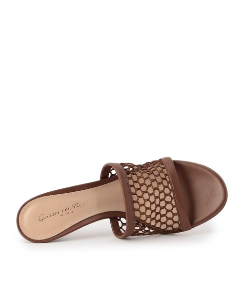 Gianvito Rossi(ジャンヴィトロッシ)の「GIANVITO ROSSI / メッシュミュール(サンダル・レディース・ブラウン・38/35/36/37)」の6枚目の写真