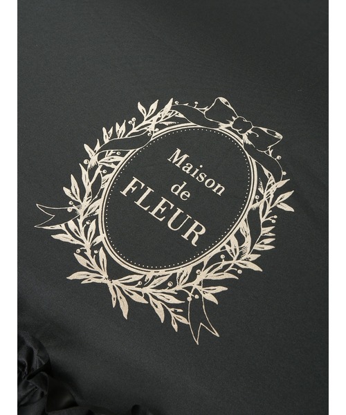 Maison de FLEUR（メゾンドフルール）の「遮光&UV CUT フリル折りたたみ傘（長傘・レディース・ブラック・FREE）」の9枚目の写真