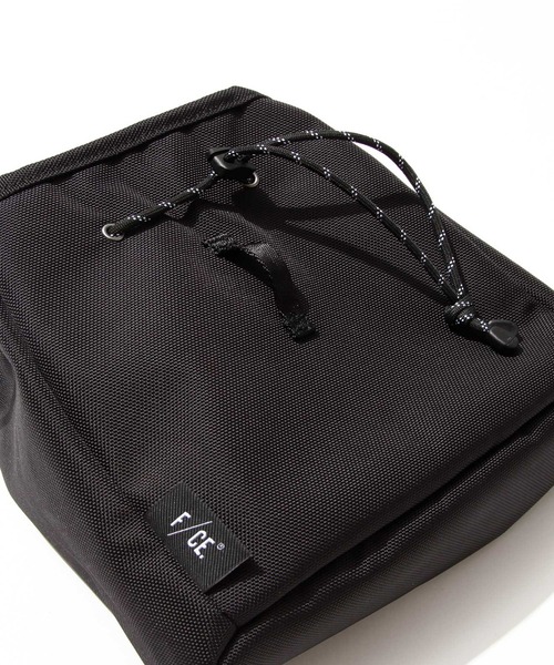 F/CE. （エフシーイー）の「F/CE. AU MINI STIRING PURSE / オーセンティック ミニ ストリング パース（ショルダーバッグ・レディース・ブラック/オリーブ・FREE）」の8枚目の写真