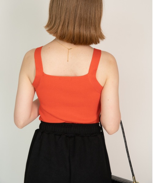 yuue' ( wear )（ユーイ）の「スクエアネックキャミソール タンクトップ（タンクトップ・レディース・ホワイト/ライトブルー/ブラック/ベージュ/レンガ・FREE）」の17枚目の写真