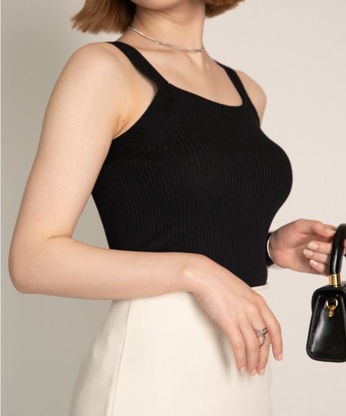 yuue' ( wear )（ユーイ）の「スクエアネックキャミソール タンクトップ（タンクトップ・レディース・ホワイト/ライトブルー/ブラック/ベージュ/レンガ・FREE）」の7枚目の写真