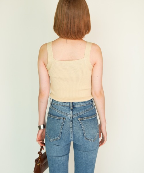 yuue' ( wear )（ユーイ）の「スクエアネックキャミソール タンクトップ（タンクトップ・レディース・ホワイト/ライトブルー/ブラック/ベージュ/レンガ・FREE）」の21枚目の写真