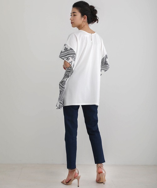 Bou Jeloud（ブージュルード）の「異素材スリーブオーバーチュニック（Tシャツ/カットソー・レディース・ホワイト系その他/オフホワイト/ブラック系その他/ブラウン・FREE）」の10枚目の写真