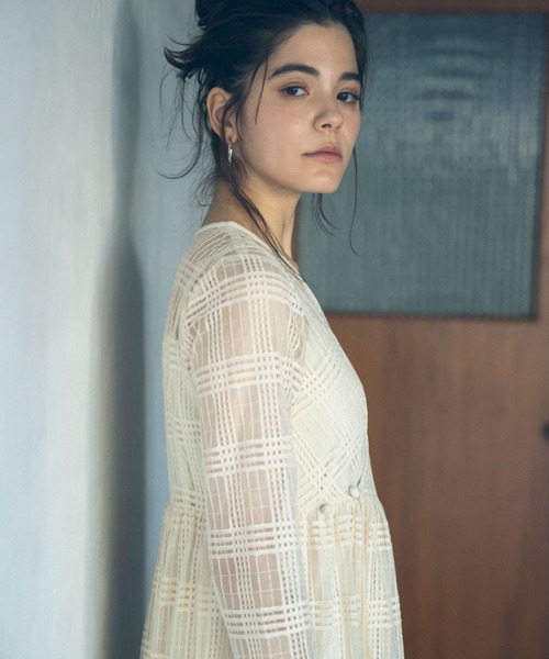 kaene（カエン）の「チェックレースカシュクールワンピース（ワンピース・レディース・ブラック/アイボリー・FREE）」の15枚目の写真