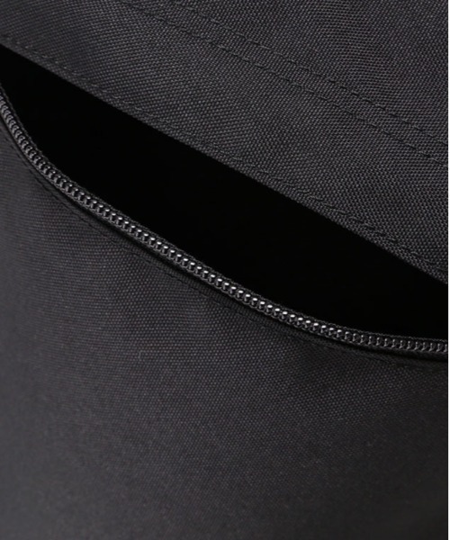 MHL.（エムエイチエル）の「DAYPACK（バックパック/リュック・メンズ・ブラック・FREE）」の4枚目の写真