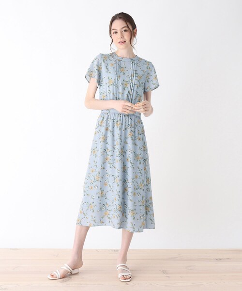 DRESKIP(ドレスキップ)の「◆花柄配色パイピングワンピース(ワンピース・レディース・ベージュ系その他3/ブルー系5/ネイビー系・02/03/04)」の3枚目の写真