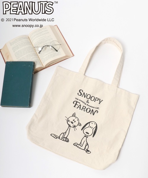 PEANUTS(ピーナッツ)の「PEANUTS(ピーナッツ)スヌーピー キャラクタープリント コットンキャンバストートバッグ/ポケッタブル仕様(トートバッグ・レディース・アイボリー/ブラック/ベージュ/ブラック系その他/ホワイト系その他/ブラック系その他4/ホワイト系その他2/ブラック系その他2/ネイビー/ブラック系その他3/ホワイト系その他4/ホワイト系その他3/ブラック系その他5/ホワイト系その他5/ネイビー系2/ネイビー系3/ネイビー系4/ネイビー系5/ネイビー系6/ホワイト系その他6/ホワイト系その他7/ブラック系その他7/ブラック系その他6・FREE)」の5枚目の写真