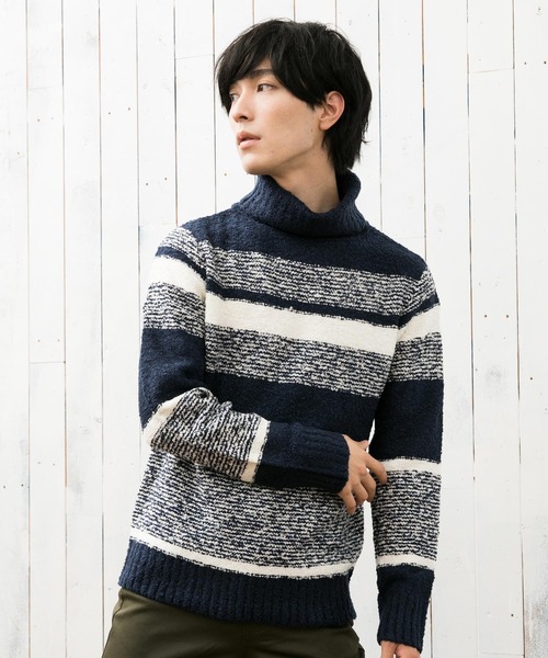 TopIsm(トップイズム)の「マルチボーダー タートルネックニット(ニット/セーター・メンズ・ブラック/ネイビー/グレー・M/L)」の1枚目の写真