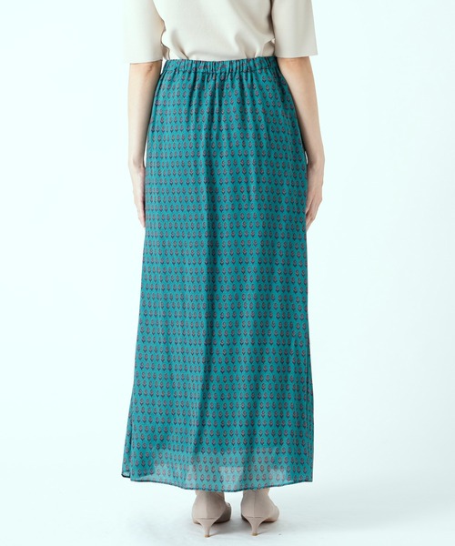 RIVE DROITE（リヴドロワ）の「華やかさをプラスしてくれる　ヴィンテージプリントナローフレアスカート（スカート・レディース・ネイビー/グリーン・FREE）」の22枚目の写真