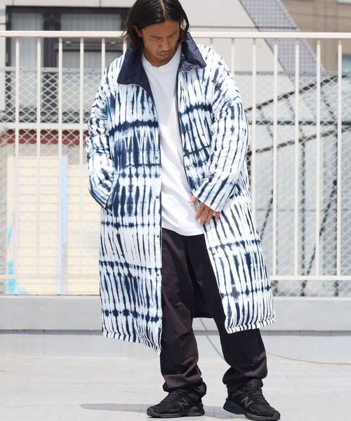 FDMTL（ファンダメンタル）の「FDMTL/ファンダメンタル [ZANTER] TIE DYE DOWN COAT ダウンジャケット リバーシブル 防寒 防風 700FP（ダウンジャケット/コート・メンズ・カモフラージュ/ネイビー・2/4/3）」の7枚目の写真