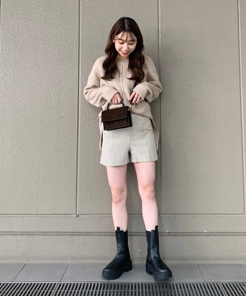 FREE'S MART（フリーズマート）の「◆エンビテール前後ヘムニット（ニット/セーター・レディース・ベージュ/イエロー/パープル・FREE）」の10枚目の写真