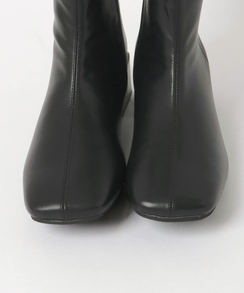 KBF（ケイビーエフ）の「センターシームロングブーツ∴（ブーツ・レディース・ブラック/オフホワイト・36/38/37）」の11枚目の写真