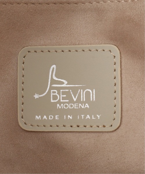 BEVINI(べヴィニ)の「【BEVINI】 スタッズスクエアバッグ(ショルダーバッグ・レディース・ホワイト・FREE)」の14枚目の写真