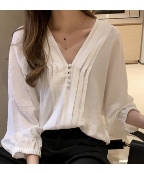 SETUP7（セットアップセブン）の「【SETUP7】タック入りVネックブラウス KNF（シャツ/ブラウス・レディース・ホワイト/ブラック/イエロー・FREE）」の2枚目の写真