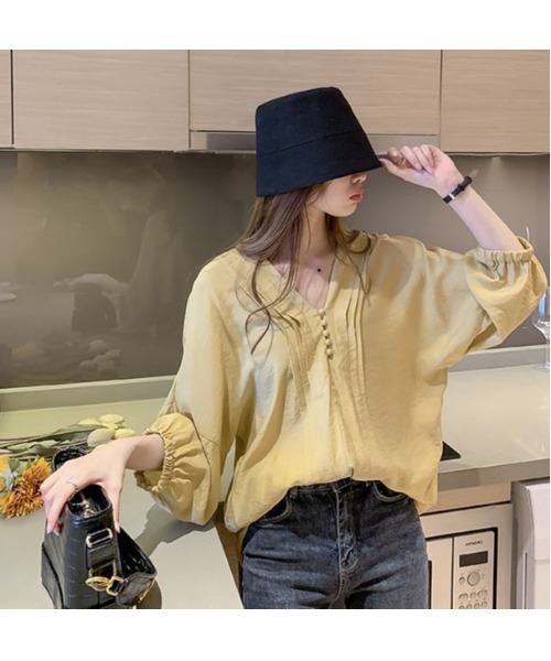 SETUP7（セットアップセブン）の「【SETUP7】タック入りVネックブラウス KNF（シャツ/ブラウス・レディース・ホワイト/ブラック/イエロー・FREE）」の21枚目の写真