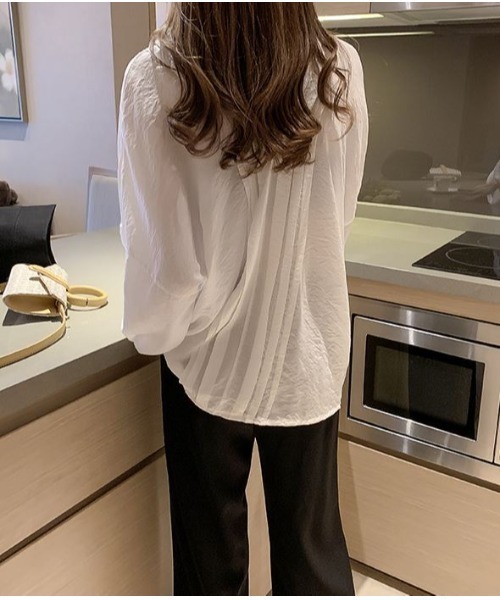 SETUP7（セットアップセブン）の「【SETUP7】タック入りVネックブラウス KNF（シャツ/ブラウス・レディース・ホワイト/ブラック/イエロー・FREE）」の8枚目の写真