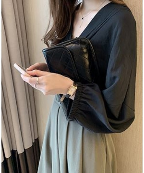 SETUP7（セットアップセブン）の「【SETUP7】タック入りVネックブラウス KNF（シャツ/ブラウス・レディース・ホワイト/ブラック/イエロー・FREE）」の17枚目の写真