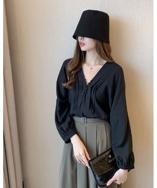 SETUP7（セットアップセブン）の「【SETUP7】タック入りVネックブラウス KNF（シャツ/ブラウス・レディース・ホワイト/ブラック/イエロー・FREE）」の18枚目の写真