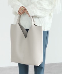 合皮トライアングルカットトート