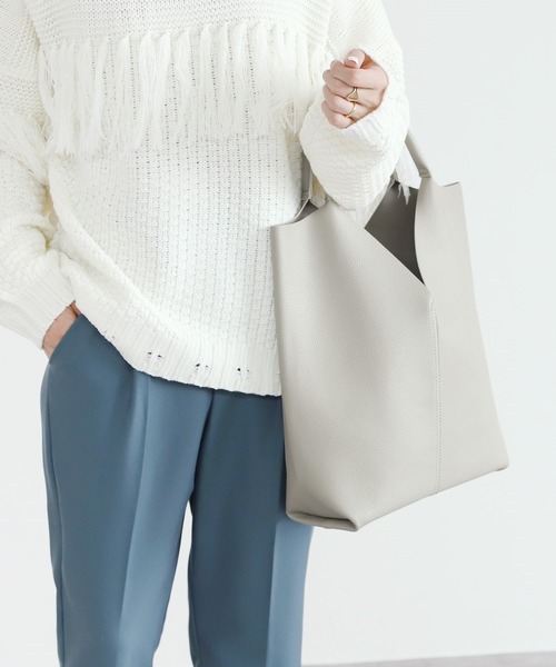 reca(レカ)の「合皮トライアングルカットトート(トートバッグ・レディース・ベージュ/ブラック/ライトグレー・ONE SIZE)」の18枚目の写真