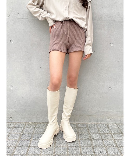 ENVYM(アンビー)の「アウトシームニットSPT(その他パンツ・レディース・ホワイト/ブラック/Moca・FREE)」の3枚目の写真
