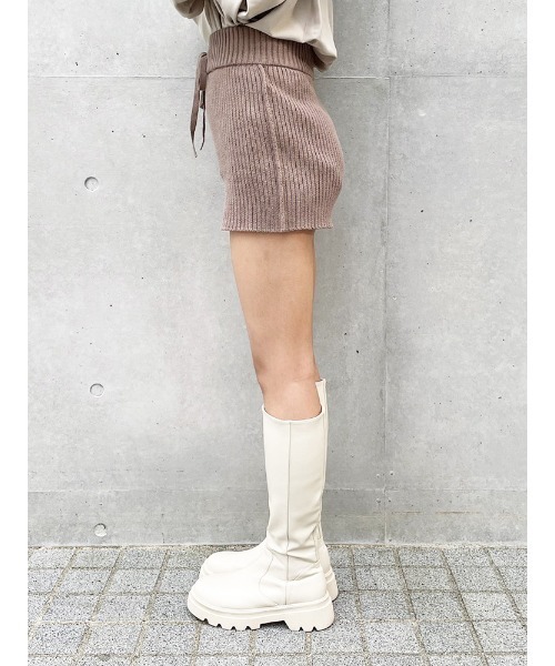 ENVYM(アンビー)の「アウトシームニットSPT(その他パンツ・レディース・ホワイト/ブラック/Moca・FREE)」の6枚目の写真