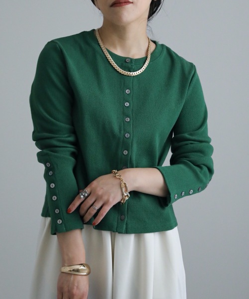 ap retro（アプレトロ）の「ヘビーウエイトリブボタンショート丈カーディガン（カーディガン/ボレロ・レディース・ブラック/アイボリー/グリーン・FREE）」の3枚目の写真