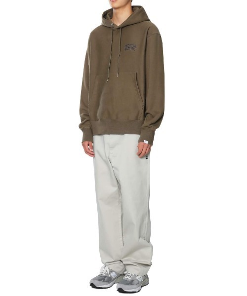 thisisneverthat(ディスイズネバーザット)の「INTL. ARCH LOGO HOODIE(パーカー・メンズ・ライトグリーン/オリーブ/グレー系その他・S/XL/L/M)」の8枚目の写真