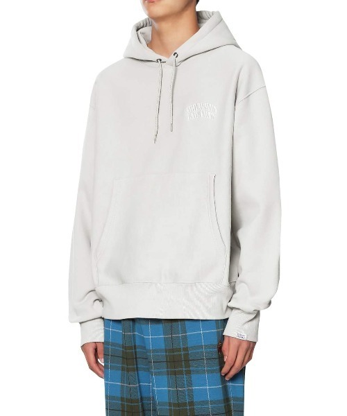 thisisneverthat(ディスイズネバーザット)の「INTL. ARCH LOGO HOODIE(パーカー・メンズ・ライトグリーン/オリーブ/グレー系その他・S/XL/L/M)」の14枚目の写真