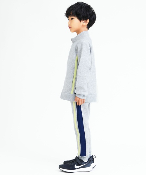 DILASH(ディラッシュ)の「ソフトクッション ラインスウェットパンツ(スウェットパンツ・キッズ・グレー/ブラック・140/120/110/90/100/80/150/130)」の5枚目の写真