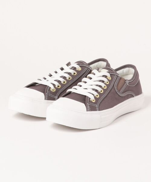 earth music&ecology（アースミュージックアンドエコロジー）の「《earth music&ecology》2wayサイドゴムスニーカー EM-655（スニーカー・レディース・ブラック/グレー/ミント/ベージュ/ピンク系その他/グレー系その他/ブルー系その他・22.5cm/23.5cm/23.0cm/24.0cm/24.5cm）」の3枚目の写真