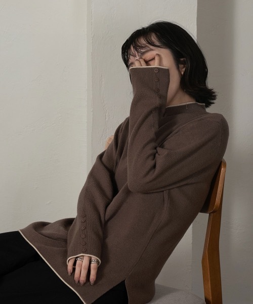 lawgy(ラウジー)の「bi color sleeve button knit(ニット/セーター・レディース・ブラック/ベージュ/ブラウン・FREE)」の15枚目の写真