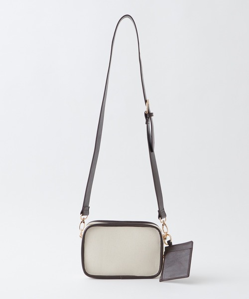 natural couture(ナチュラルクチュール)の「バイカラーショルダーバッグ(ショルダーバッグ・レディース・ブラック/ブラウン/アイボリー・FREE)」の5枚目の写真