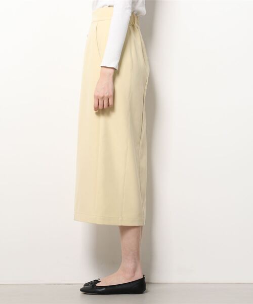 N.（N. Natural Beauty Basic）（エヌエヌナチュラルビューティーベーシック）の「ステッチデザインタイトスカート（スカート・レディース・ベージュ/イエロー/ブルー・MEDIUM）」の18枚目の写真