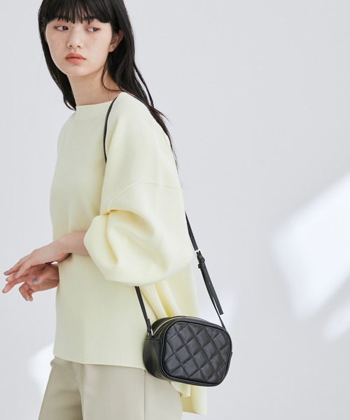 ADAM ET ROPE'（アダムエロペ）の「キルティングミニショルダーバッグ（ショルダーバッグ・レディース・ブラック/オフホワイト/グリーン・FREE）」の7枚目の写真