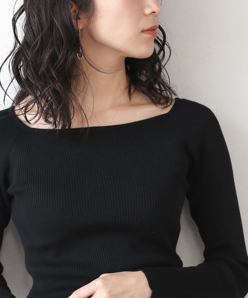 Bou Jeloud(ブージュルード)の「【WEB限定】スクエアネックリブニット(ニット/セーター・レディース・ブラック/ネイビー/グリーン/アイボリー・FREE)」の15枚目の写真