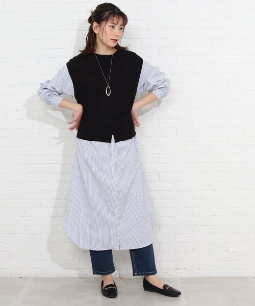 SHOO・LA・RUE（シューラルー）の「◆ニットベスト+シャツフェイクレイヤードワンピース（ワンピース・レディース・ブラック系4/ピンク系9/ネイビー系9・03/02/04）」の17枚目の写真