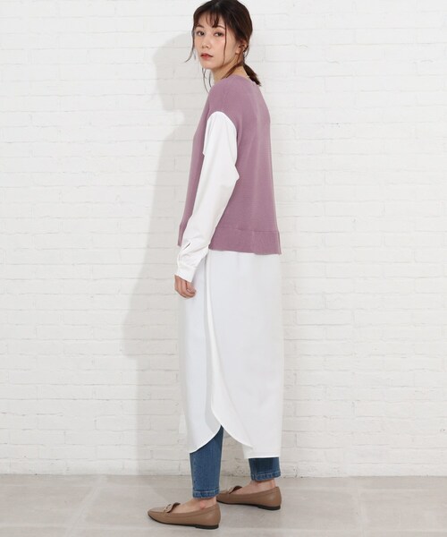 SHOO・LA・RUE（シューラルー）の「◆ニットベスト+シャツフェイクレイヤードワンピース（ワンピース・レディース・ブラック系4/ピンク系9/ネイビー系9・03/02/04）」の11枚目の写真